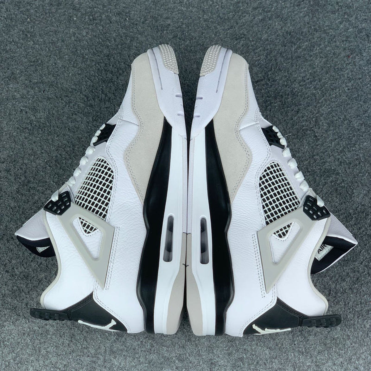 Air Jordan 4 Retro 'Military Black'