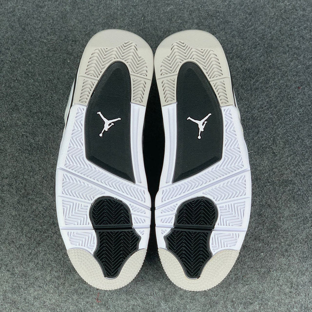 Air Jordan 4 Retro 'Military Black'