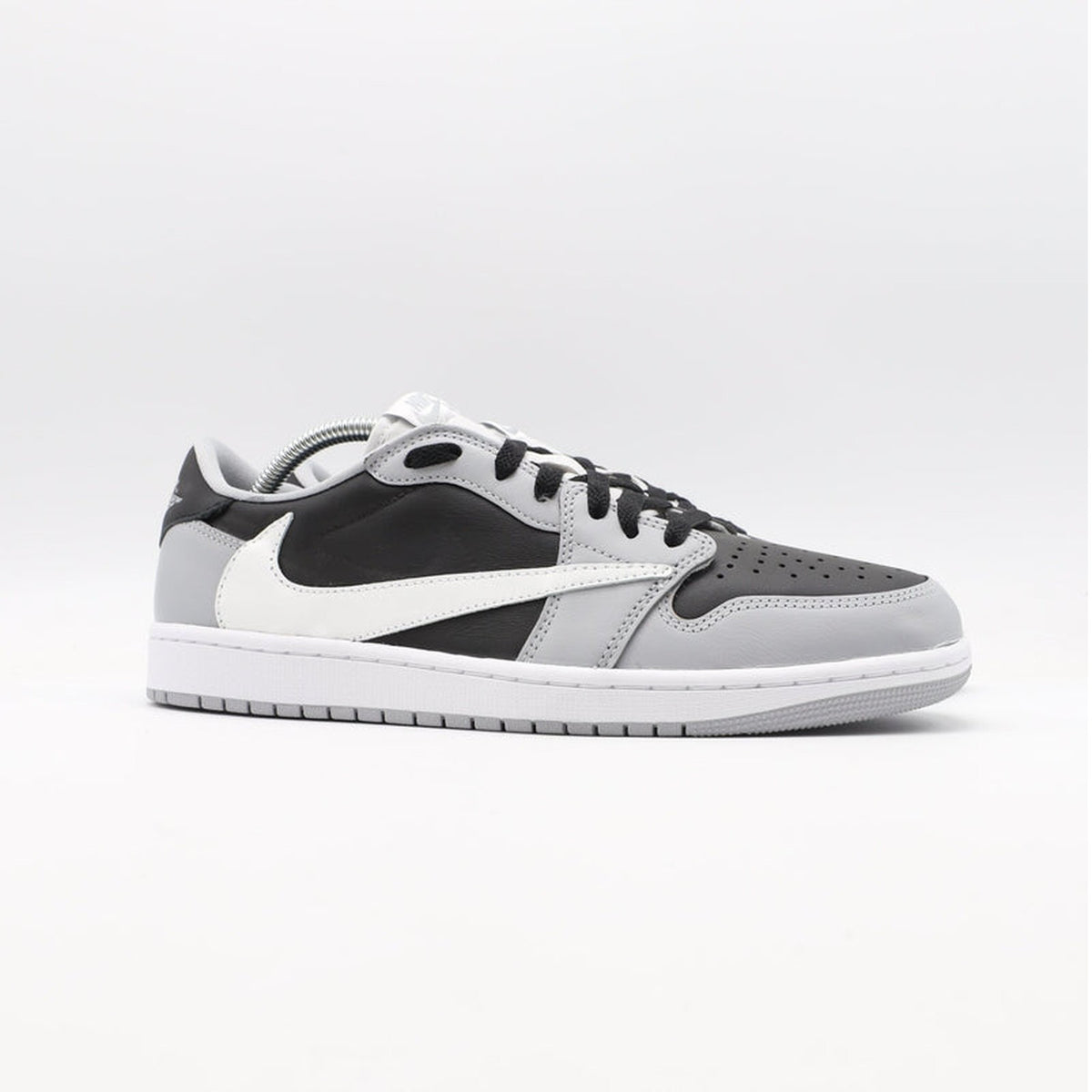 Nike Jordan 1 - Charcoal